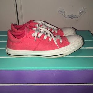 Women’s Converse All Stars